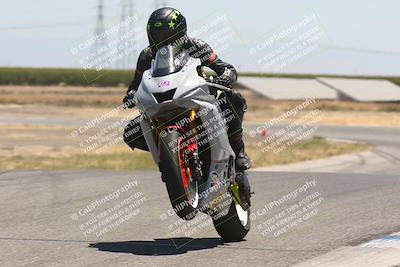 media/Jun-16-2024-Lets Ride (Sun) [[4ae6dd1f02]]/Group A/12pm (Wheelie Bump)/